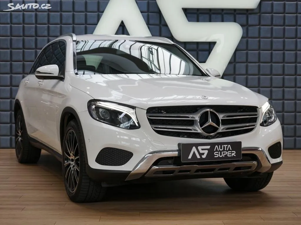 Mercedes-Benz GLC 220d 4M 360 Keyless CarPlay Image 1