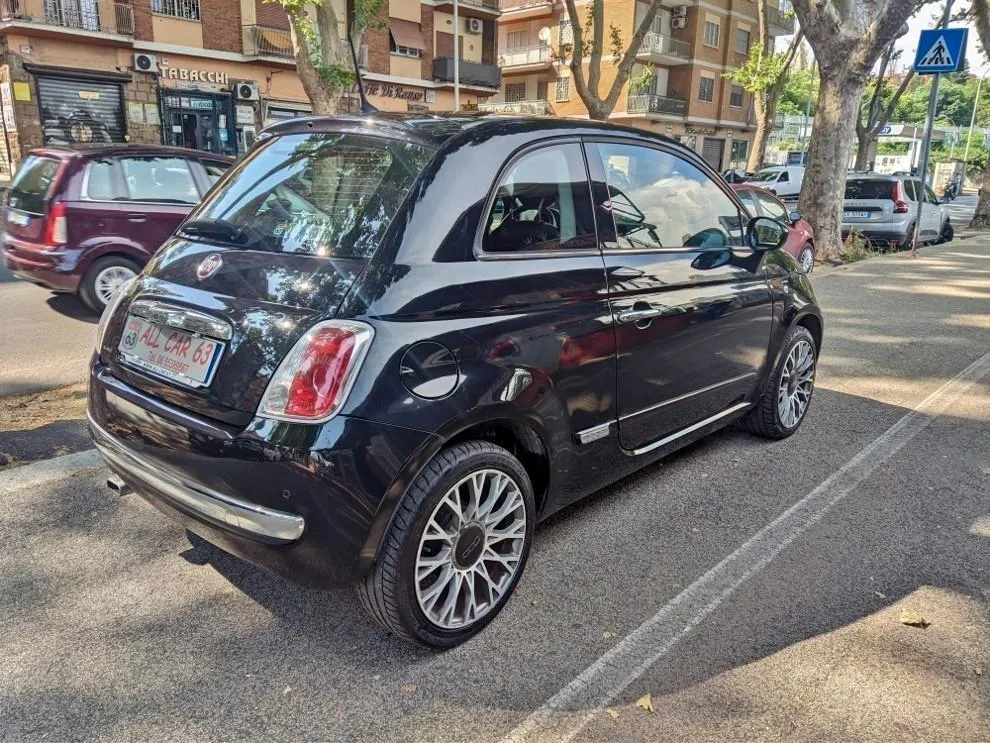 FIAT 500 1.2 Lounge Image 4