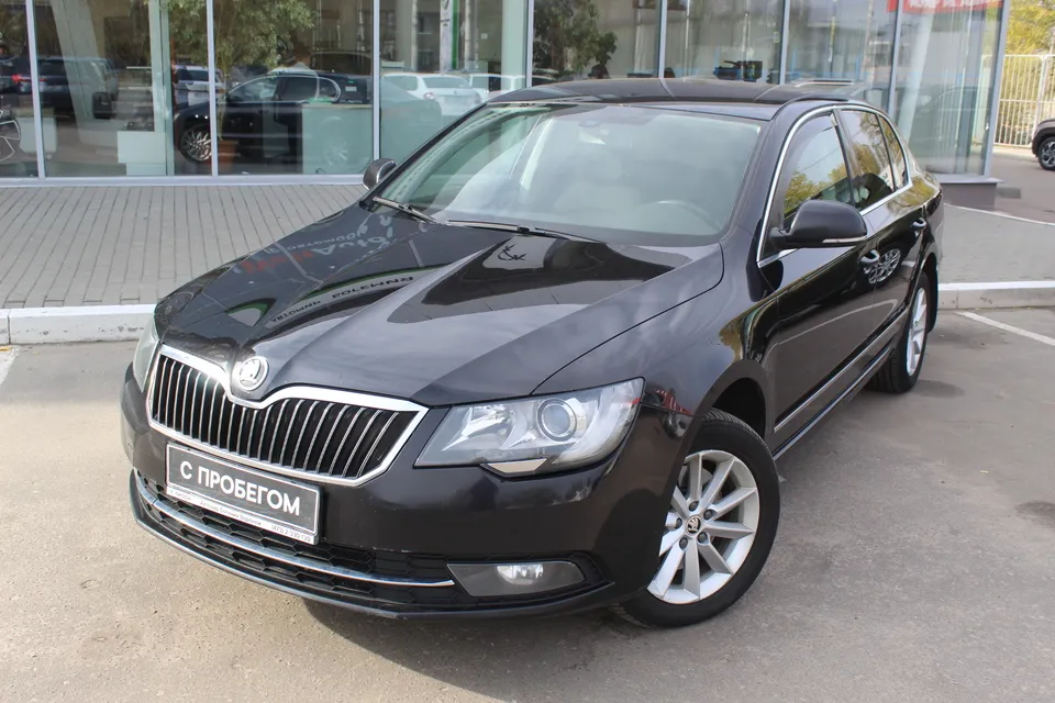 Skoda Superb Image 1